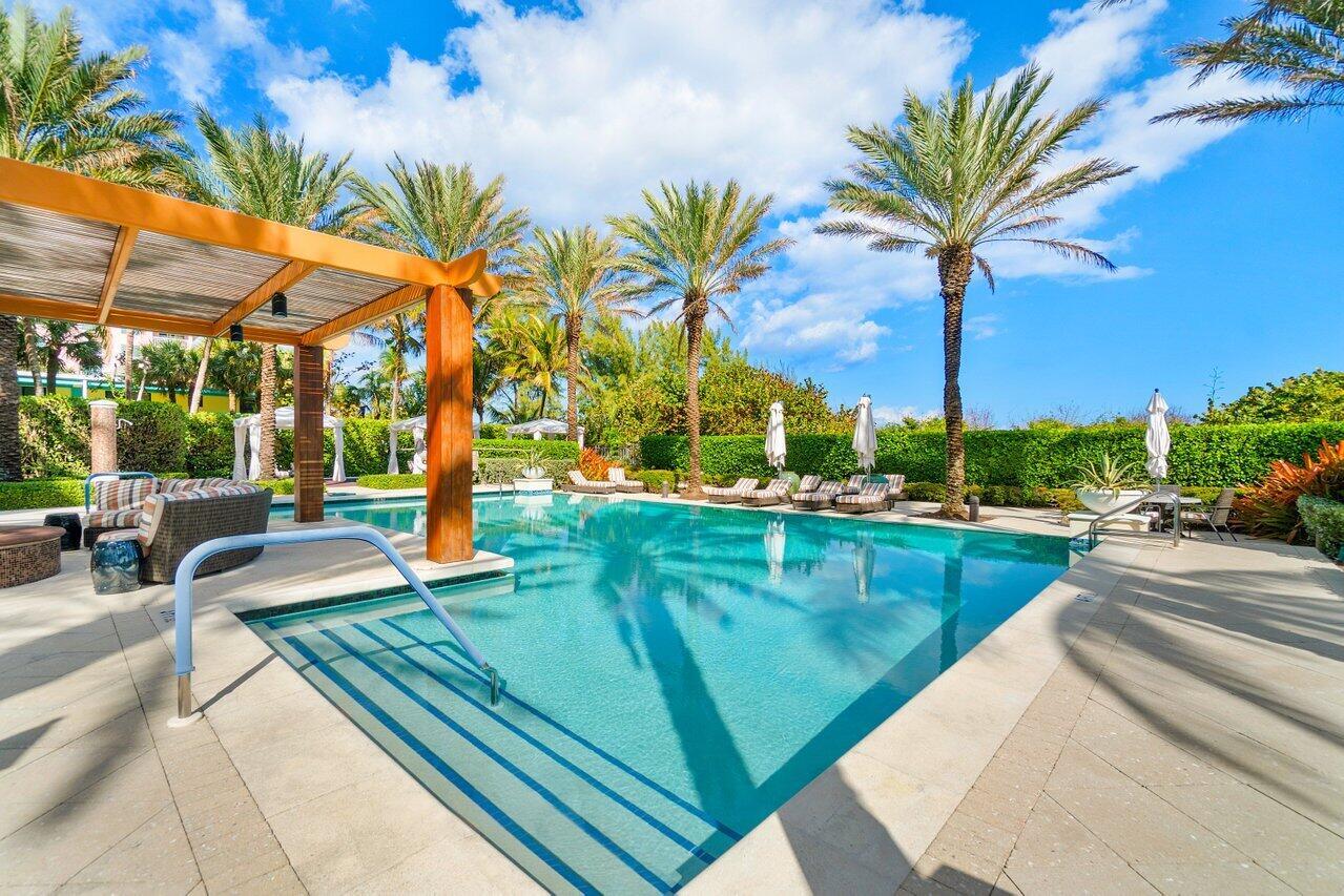 DOLCE VITA CONDO - Residential