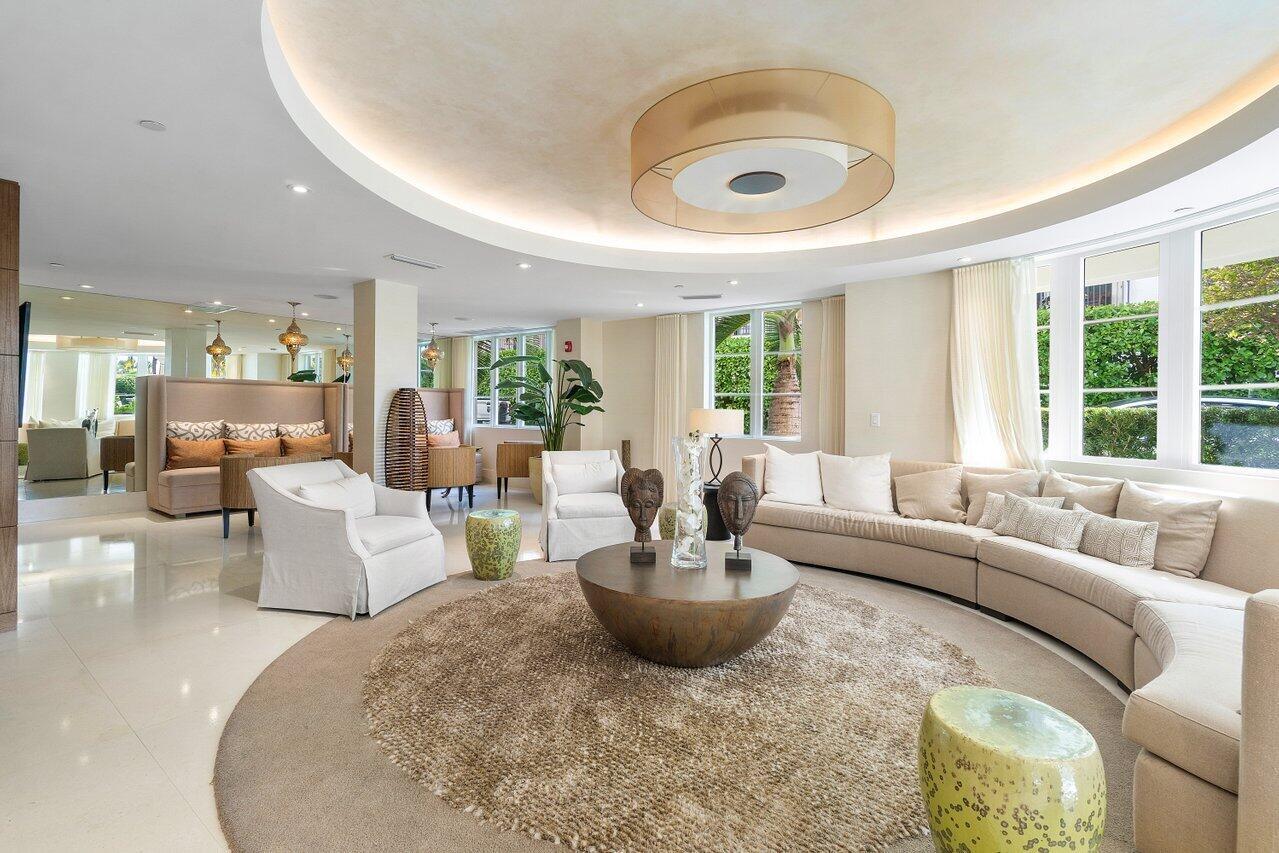 DOLCE VITA CONDO - Residential