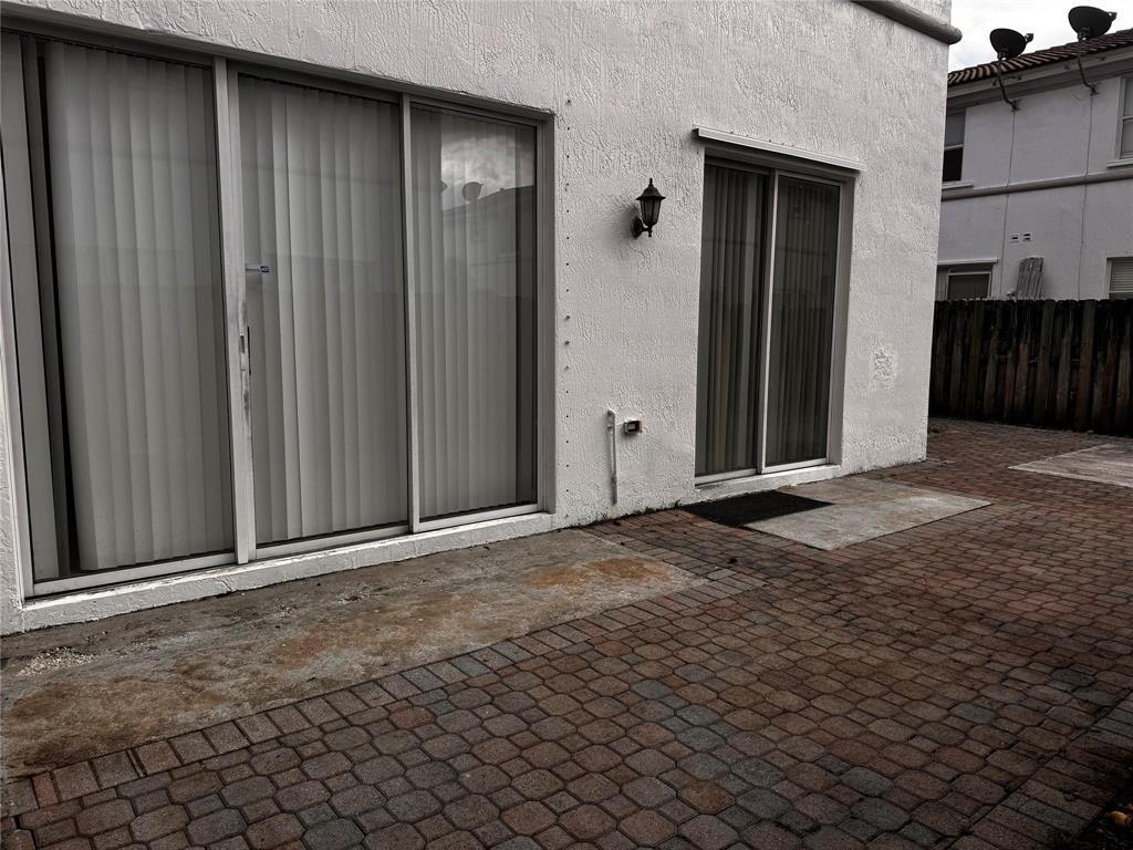 VILLAS AT NAUTICA THREE CONDO - Residential Lease