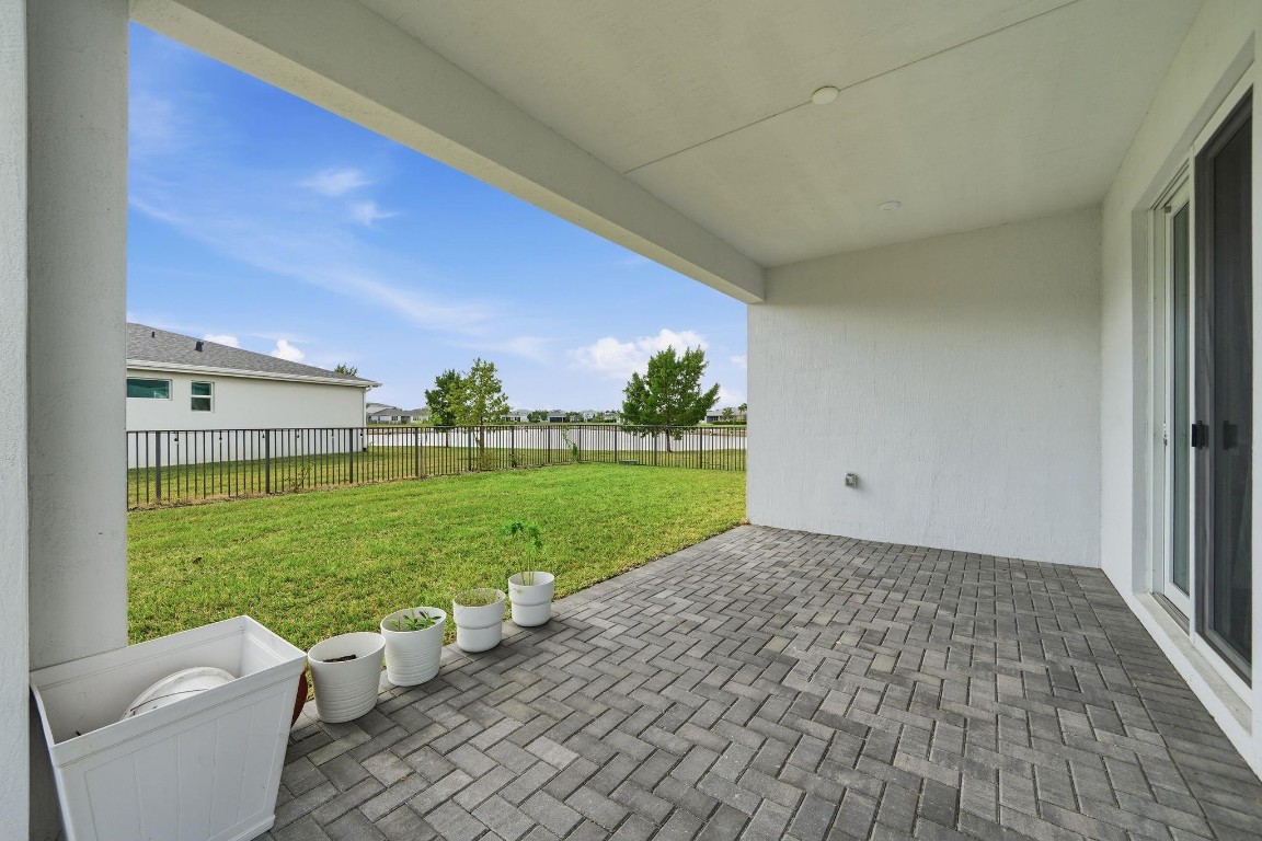 EMERY II - Residential