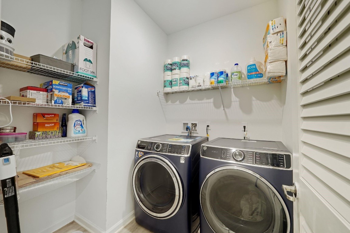 EMERY II - Residential