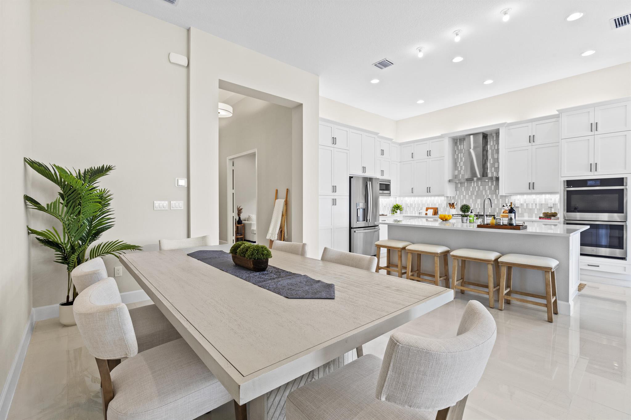 Valencia Grand - Residential
