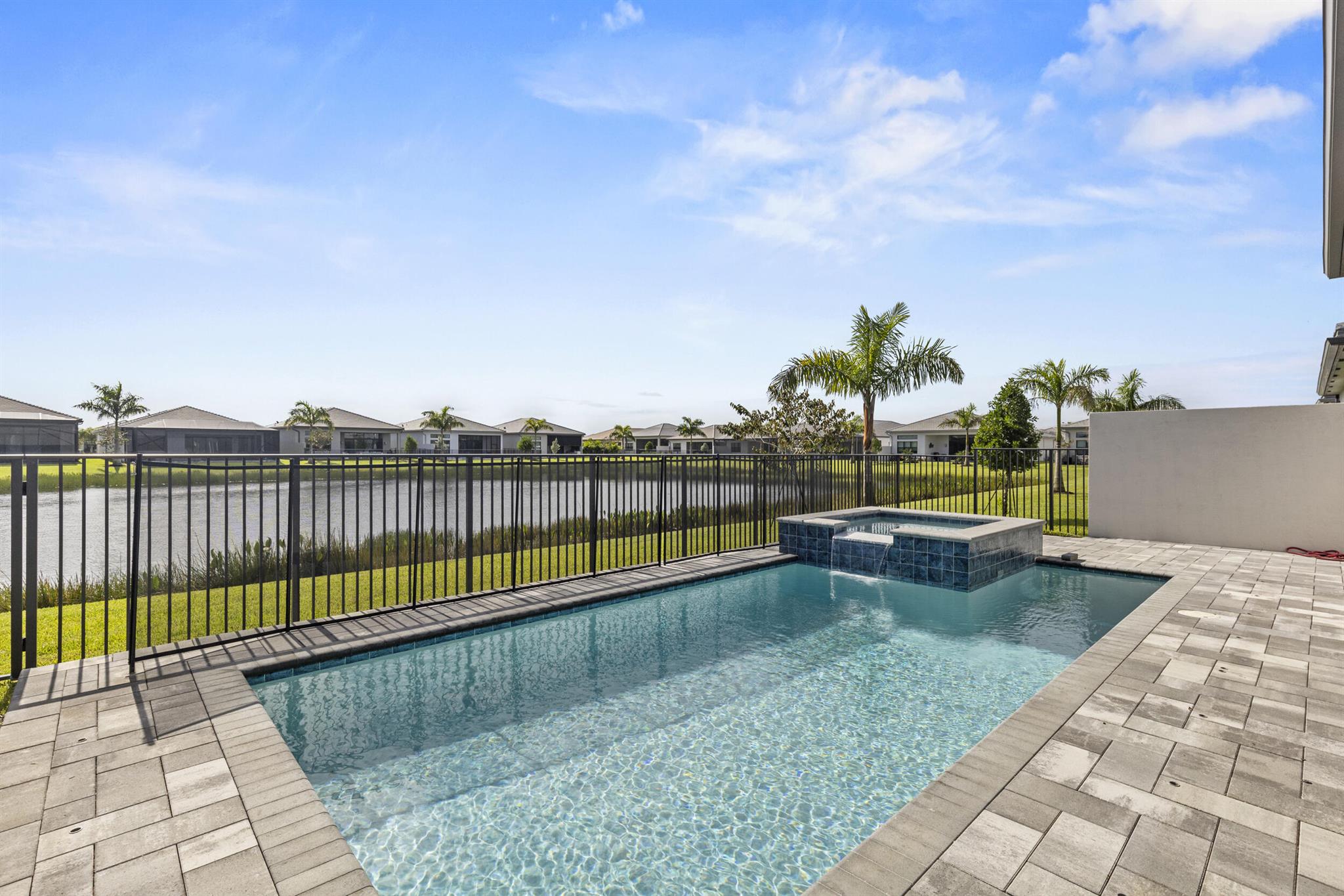 Valencia Grand - Residential
