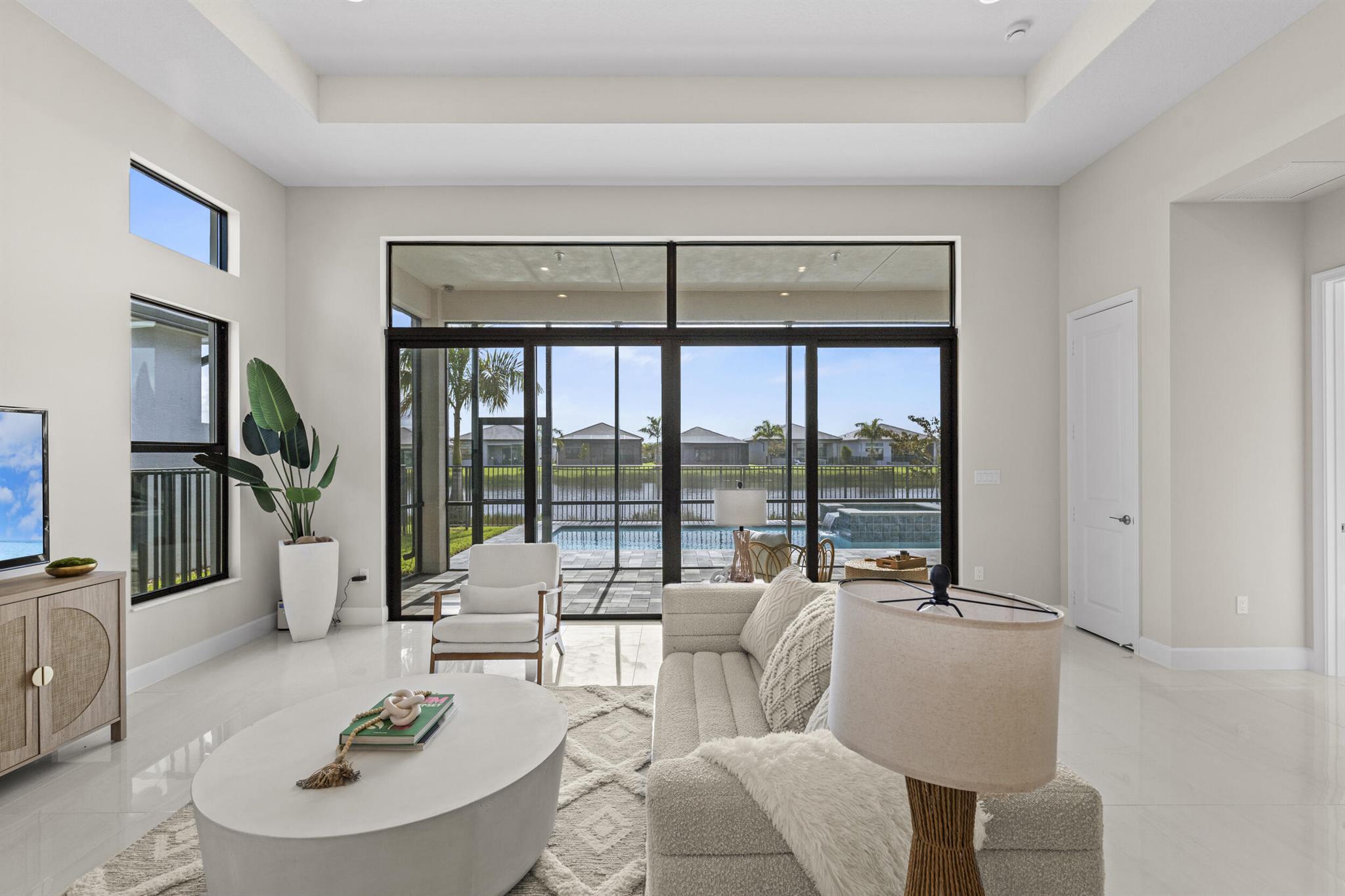 Valencia Grand - Residential