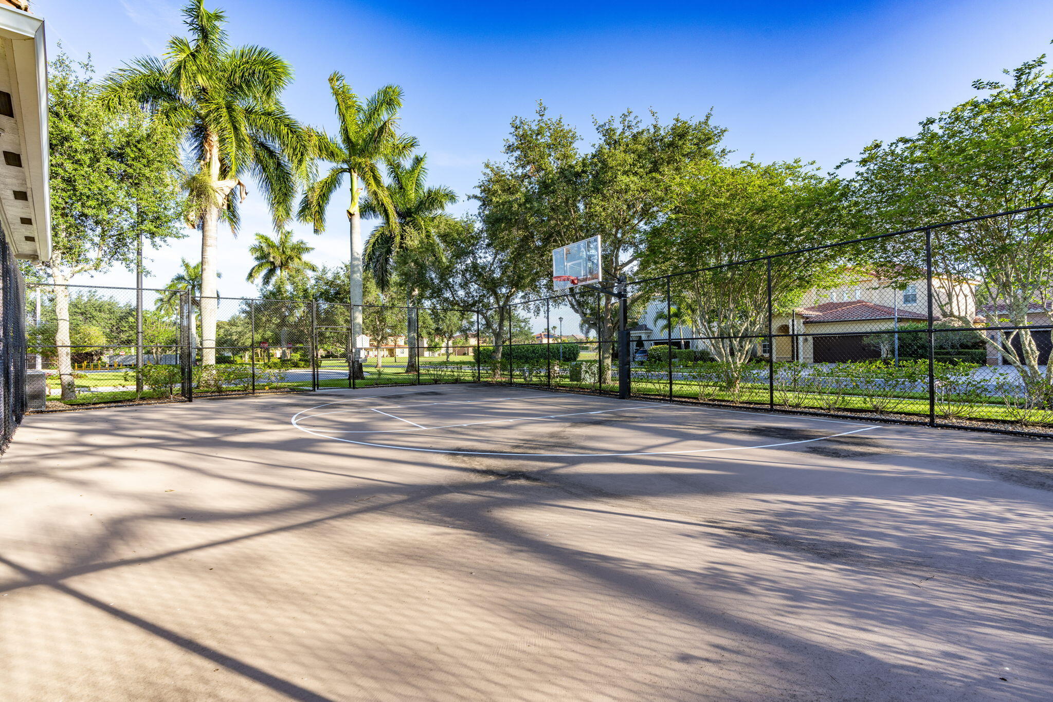 OAKMONT ESTATES - Residential