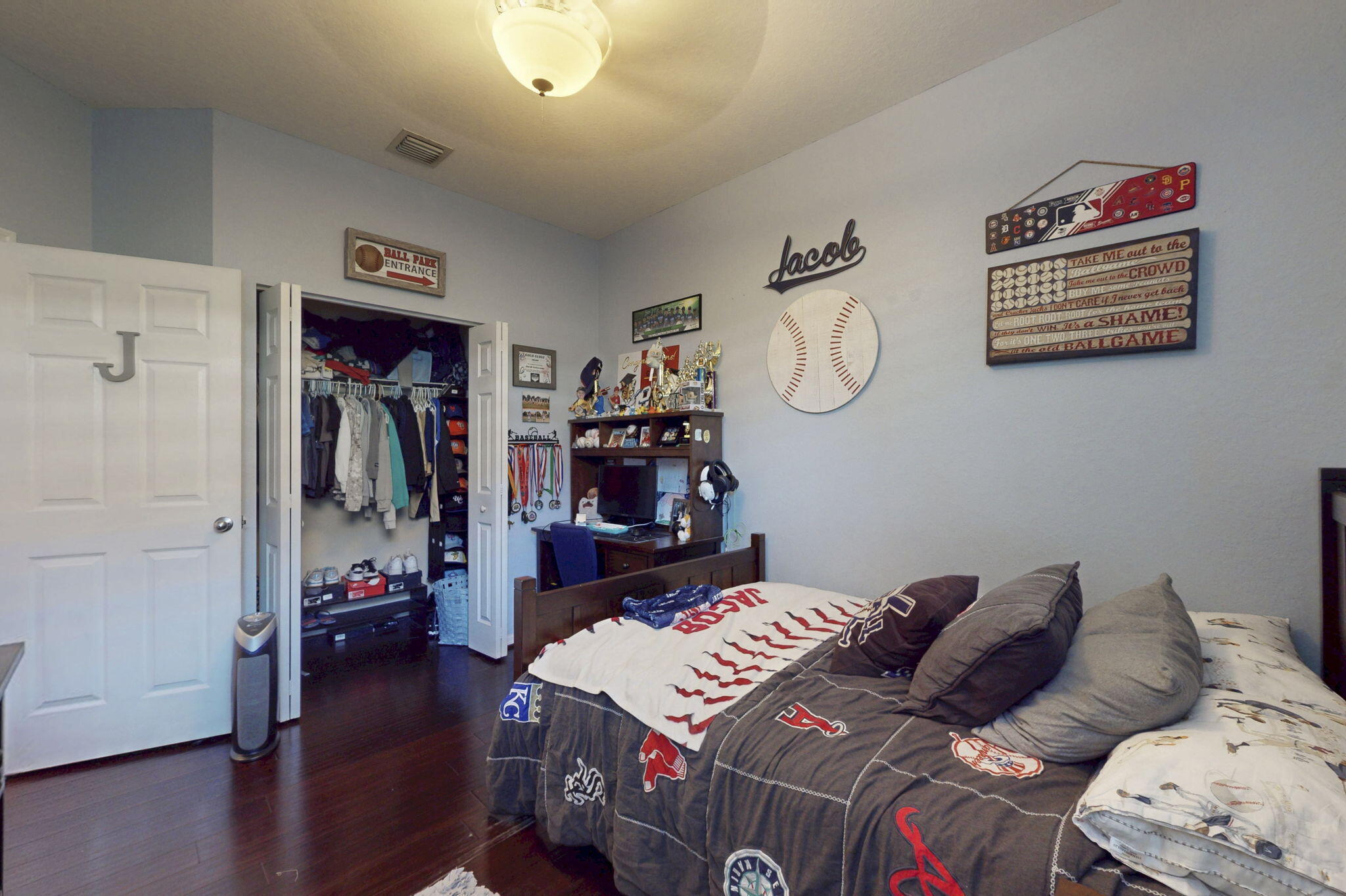 OAKMONT ESTATES - Residential