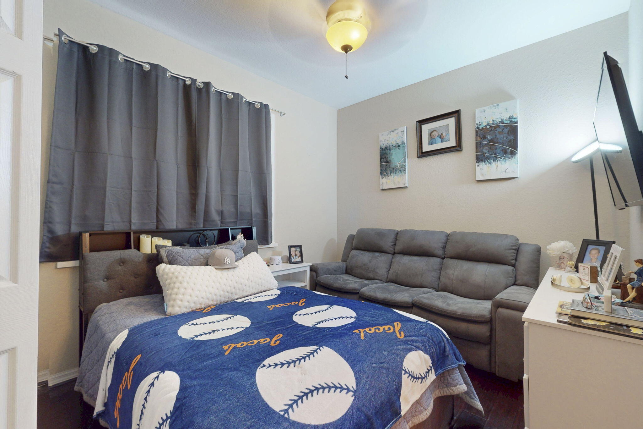 OAKMONT ESTATES - Residential