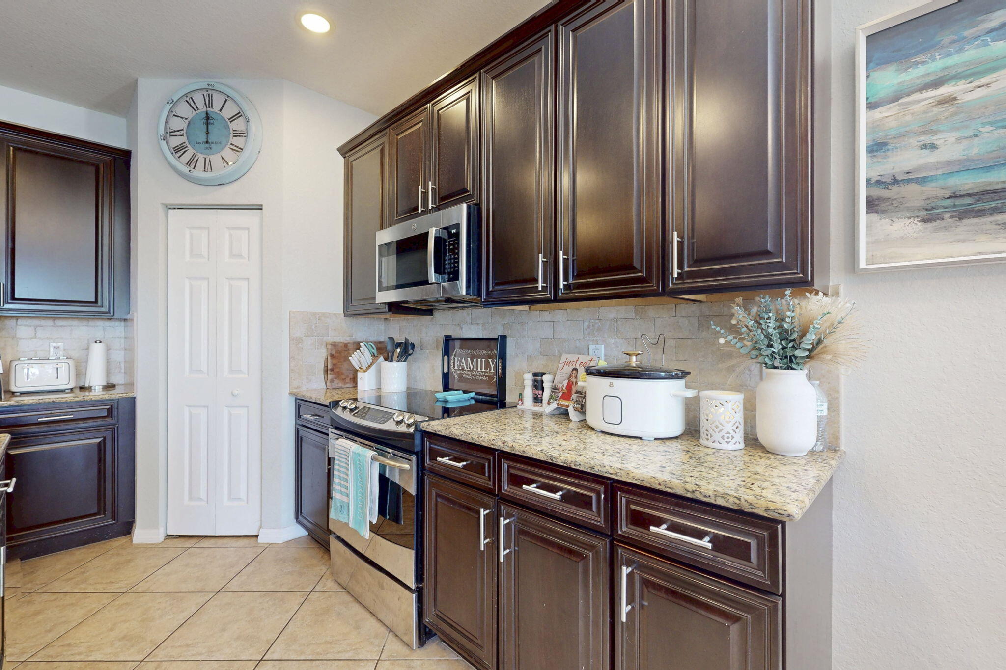 OAKMONT ESTATES - Residential
