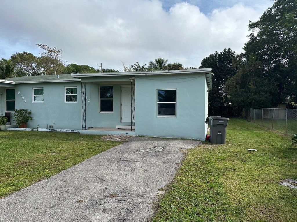 Photo of 9192 Sunrise Drive, West Palm Beach, FL 33403 (MLS # B26025276)