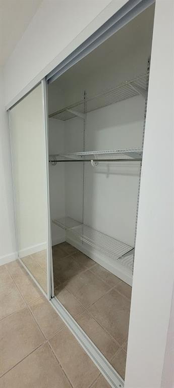 LINCOLN PARK FIFTH ADD AM - Residential Lease