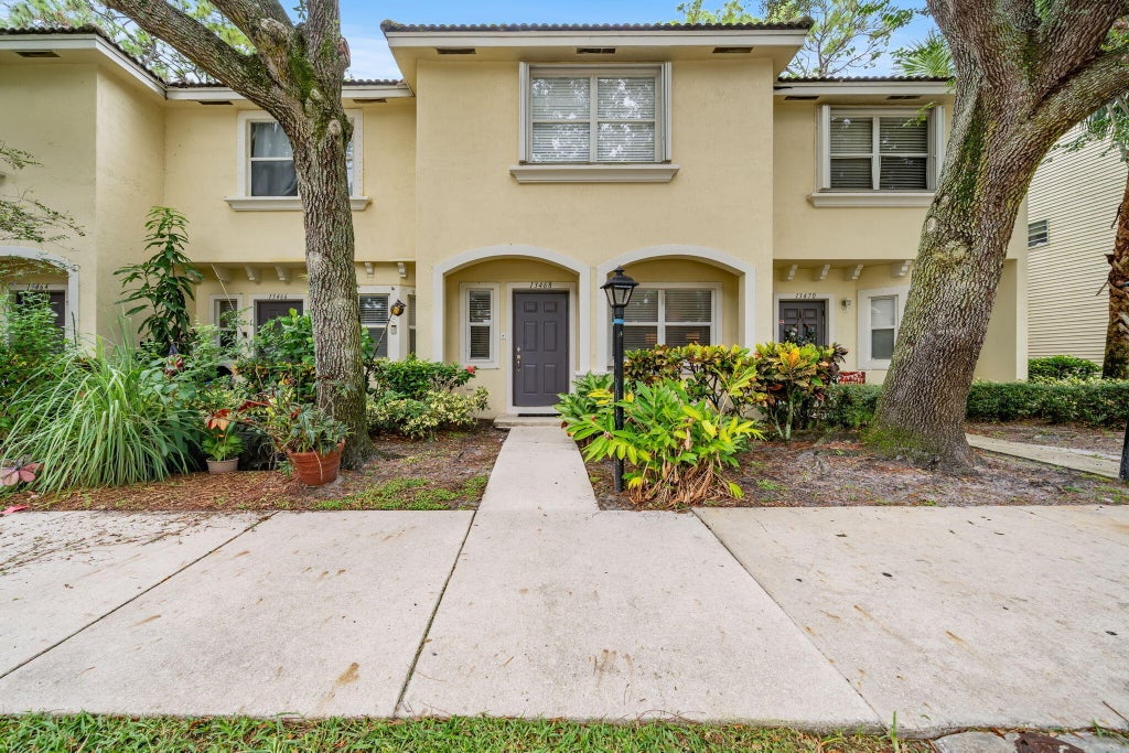 Photo of 13468 Old Englishtown Road, Wellington, FL 33414 (MLS # B26069191)