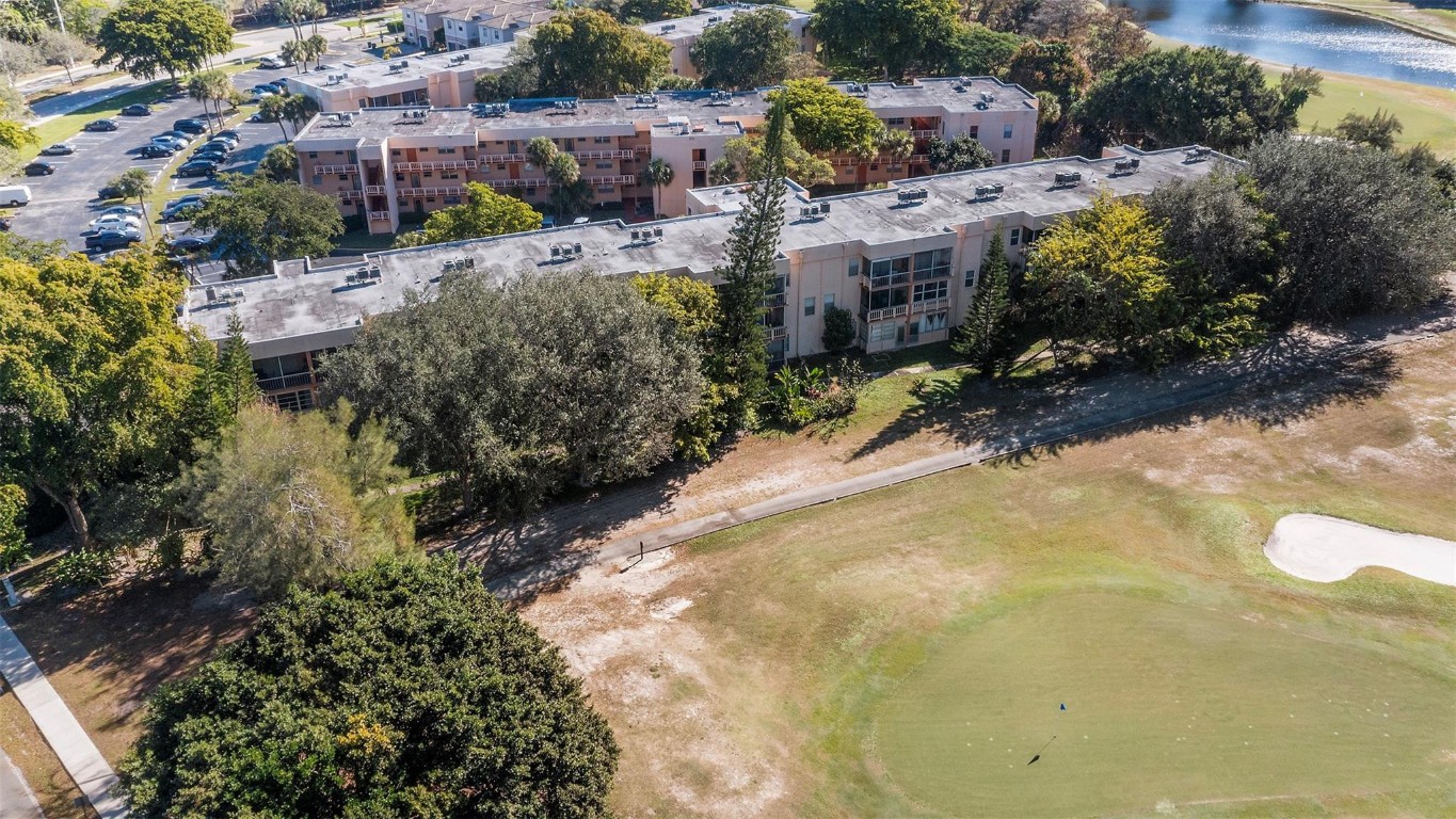 Rokest Condominium - Residential