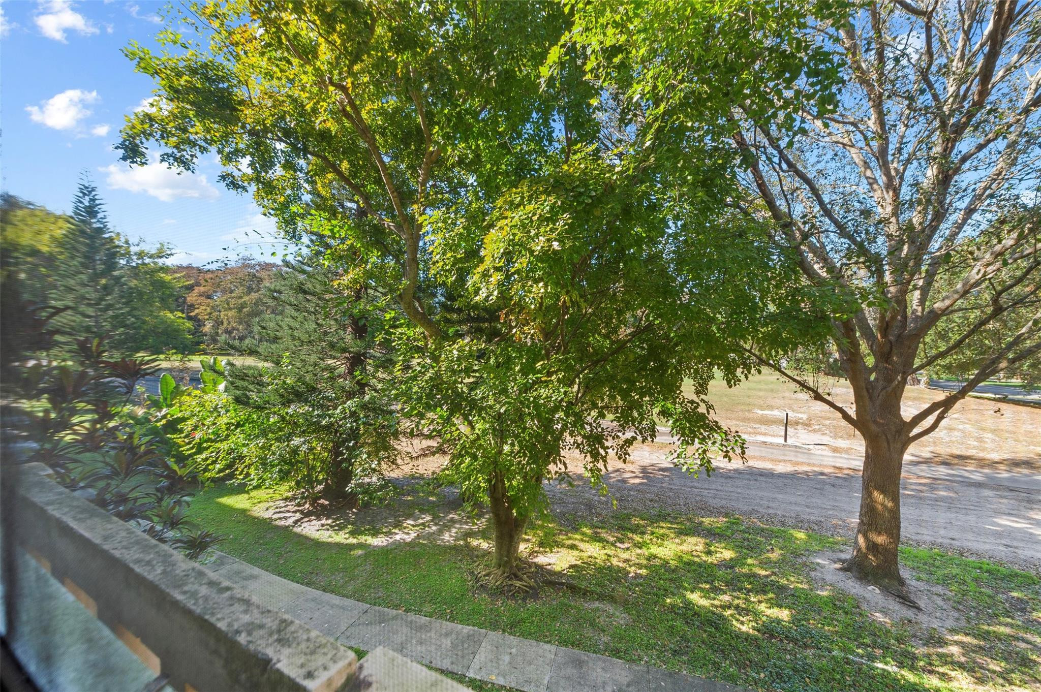 Rokest Condominium - Residential