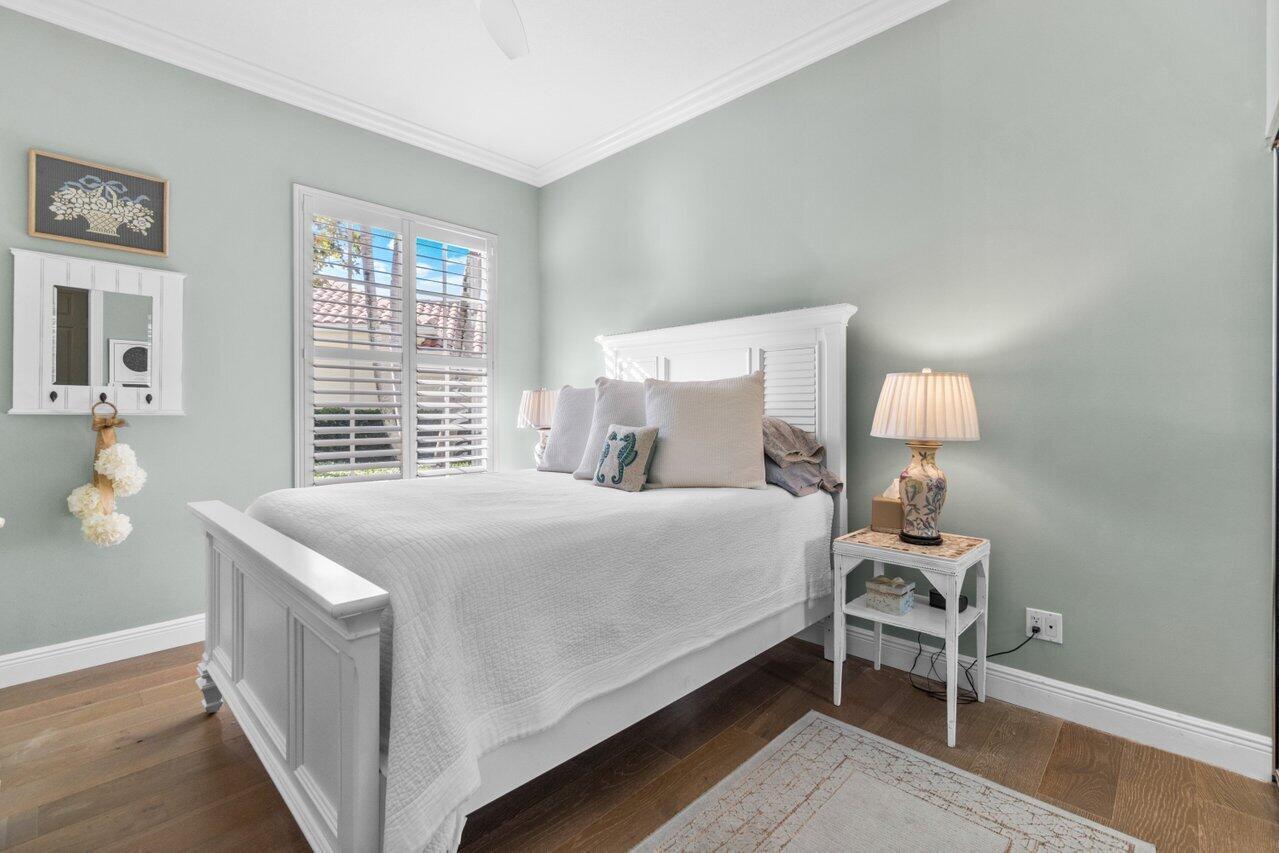 VILLAGEWALK OF WELLINGTON 1 - Residential Lease