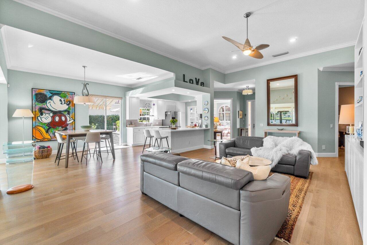 VILLAGEWALK OF WELLINGTON 1 - Residential Lease