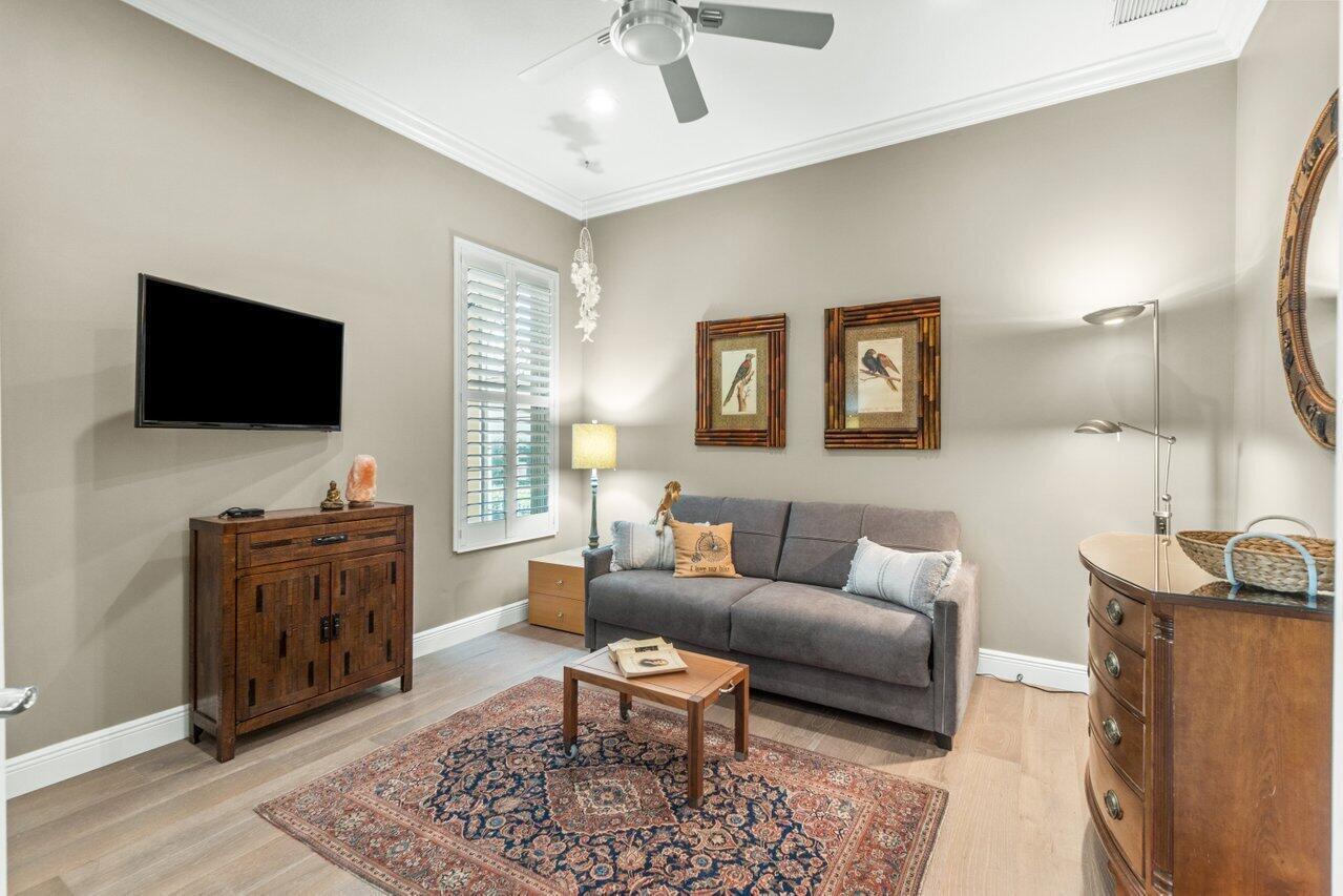 VILLAGEWALK OF WELLINGTON 1 - Residential Lease