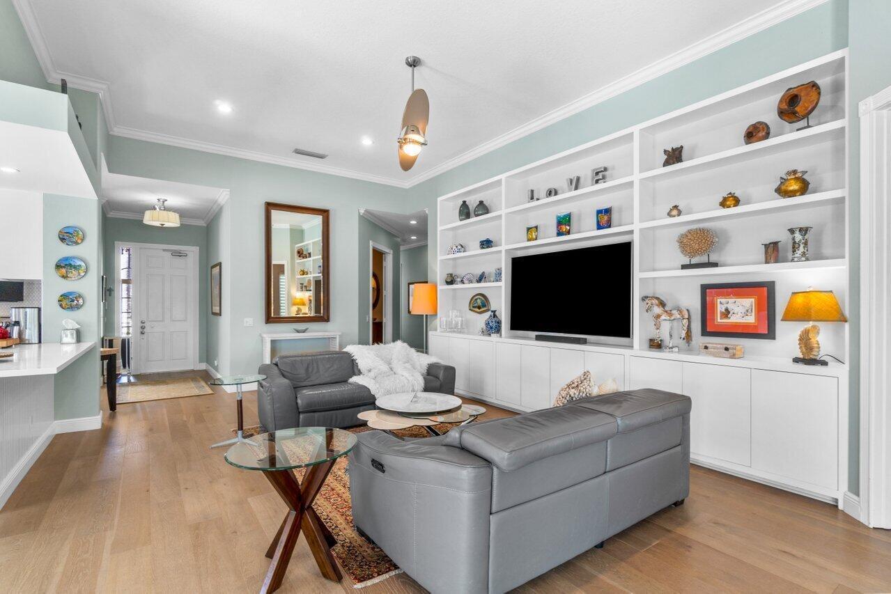 VILLAGEWALK OF WELLINGTON 1 - Residential Lease