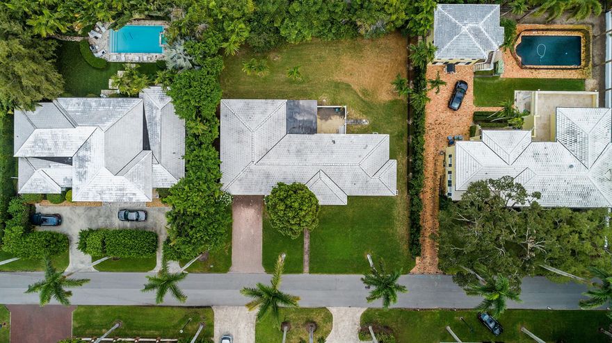 Don't miss this opportunity to purchase an oversized single lot measuring 13,250 sq ft on the exclusive La Gorce Island on Miami Beach. Well-manicured lot is 105x125. House is a teardown and price is based on land value. This elite community with low HOA offers 24/7 security with roaming security guards, gated entrance, and it's conveniently located between Bal Harbor and South Beach. Enjoy being centrally located while still able to enjoy your privacy. Room sizes on listing are very approximate but, as a reminder, this truly is a teardown. House can be virtually shown to qualified buyers via direct appointment.