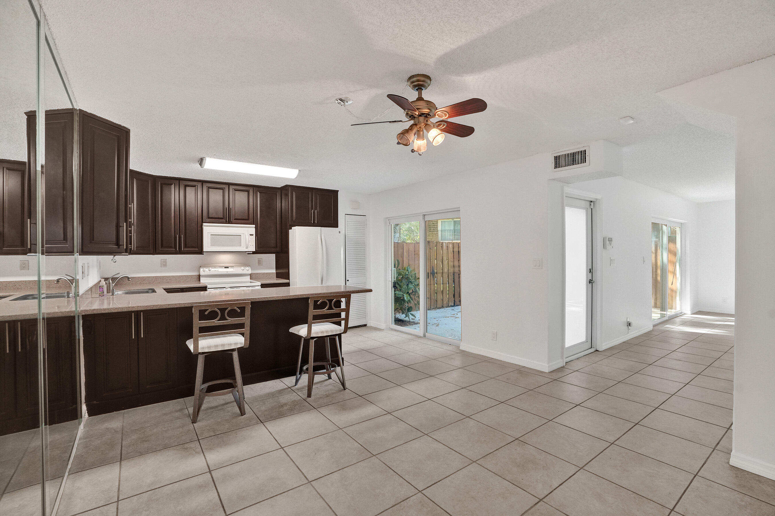 TRACT M-2 PLAT - Residential