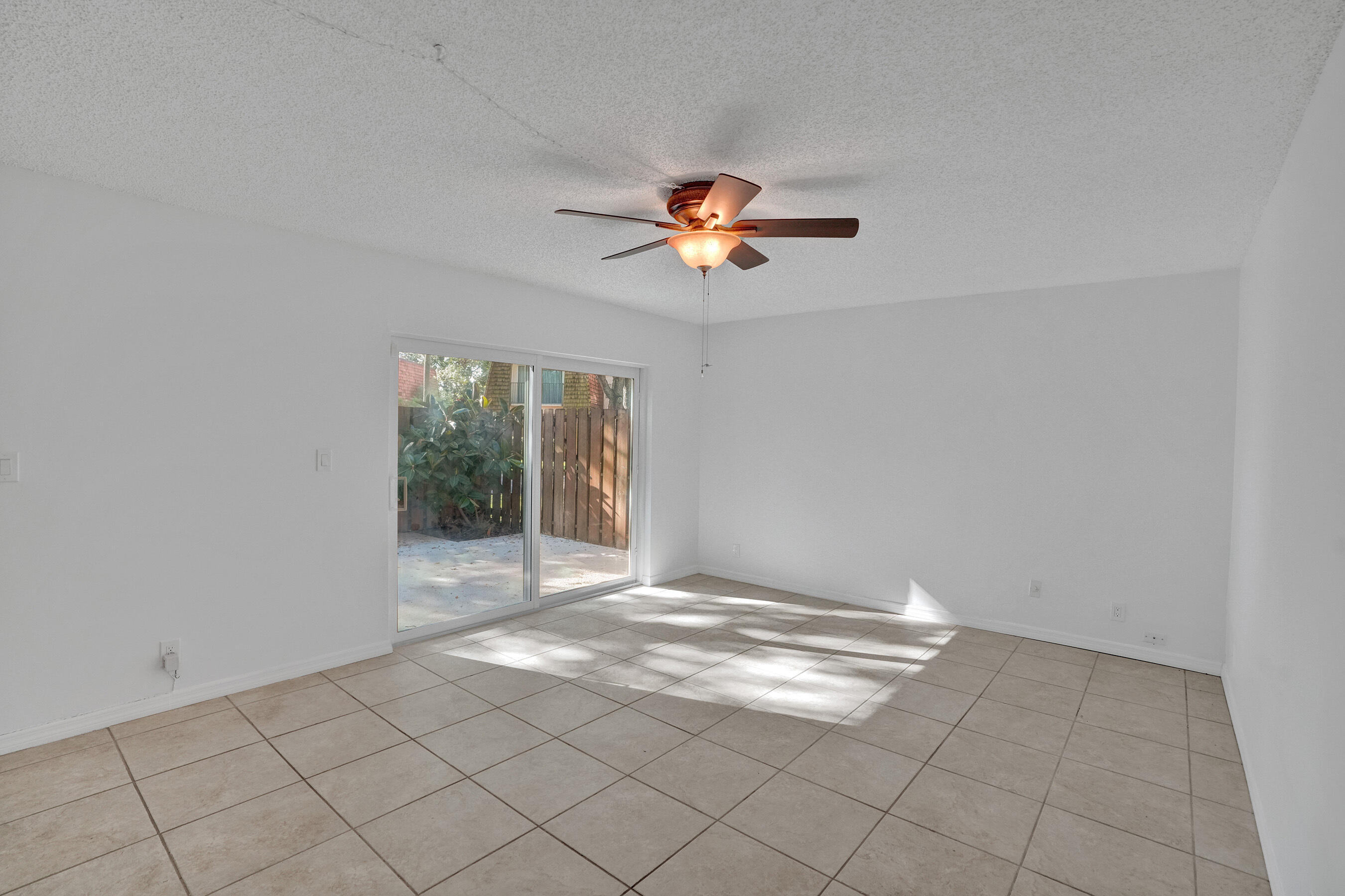 TRACT M-2 PLAT - Residential