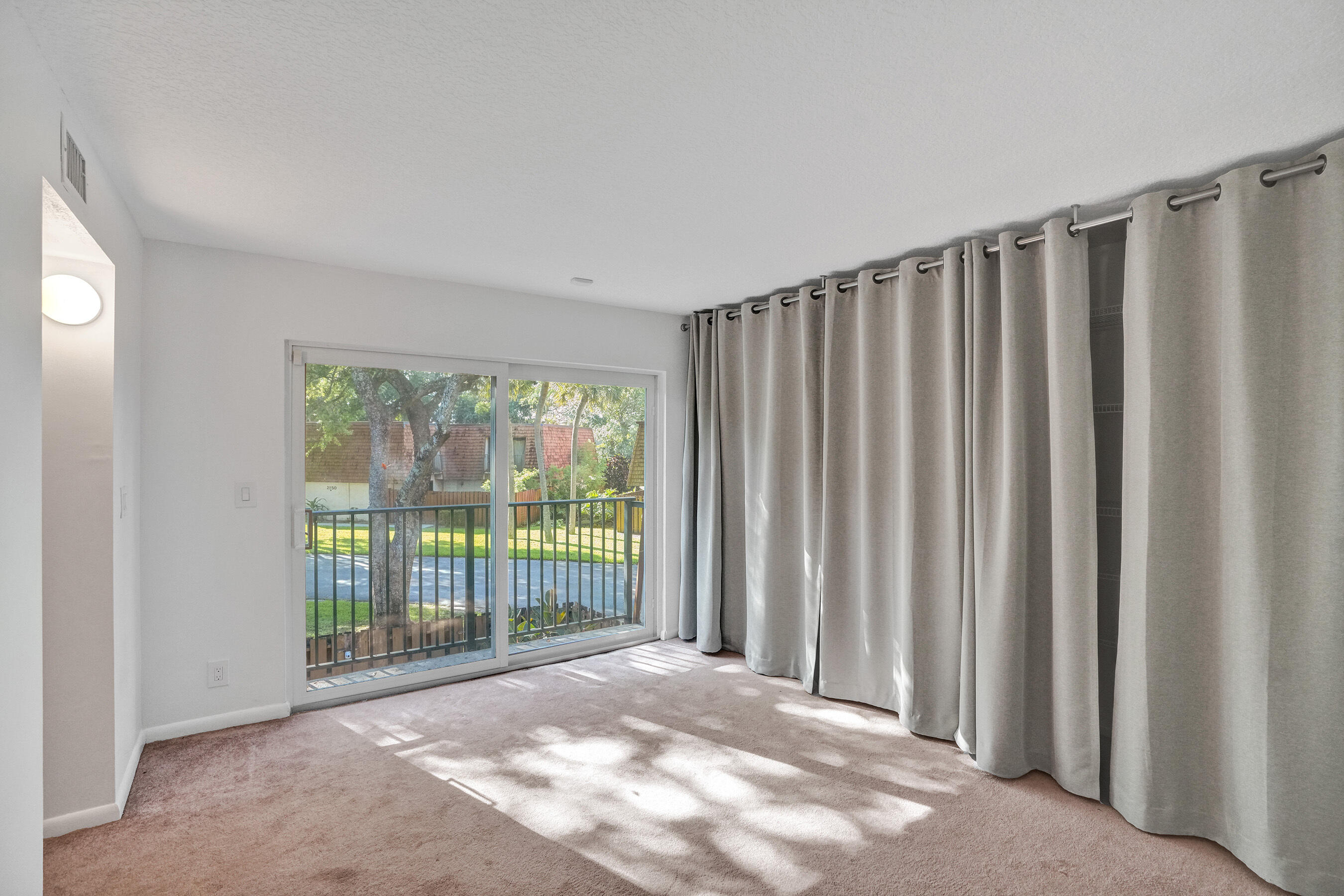 TRACT M-2 PLAT - Residential