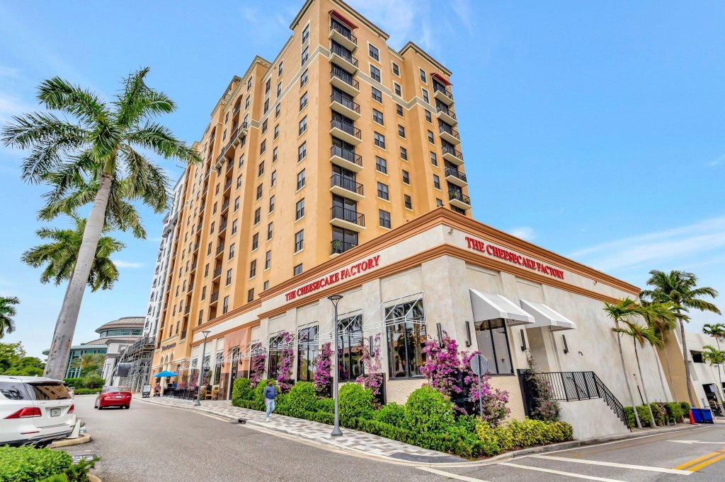 Photo of 651 Okeechobee Boulevard #1008, West Palm Beach, FL 33401 (MLS # B26031816)