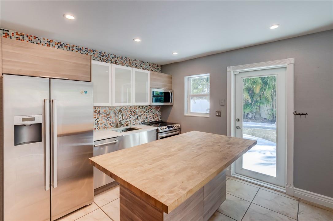 Almar Estates Resub 32-36 - Residential Lease