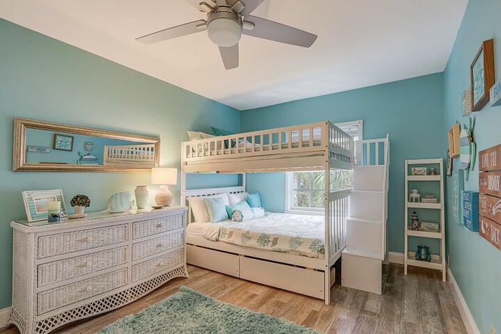 VILLAS OF OCEAN DUNES - Residential