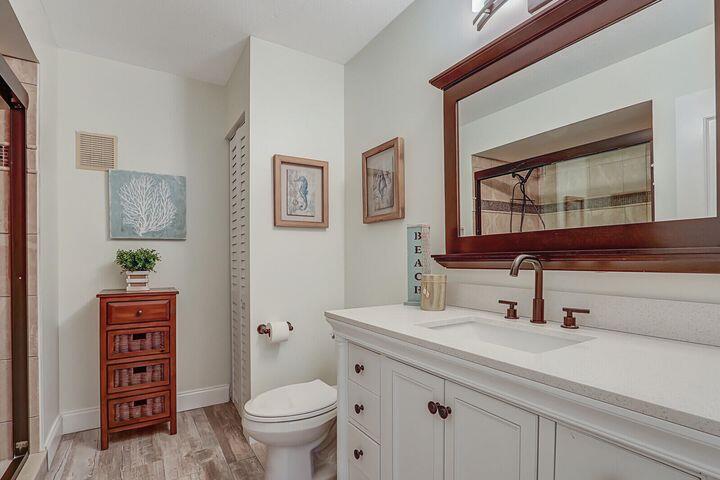 VILLAS OF OCEAN DUNES - Residential