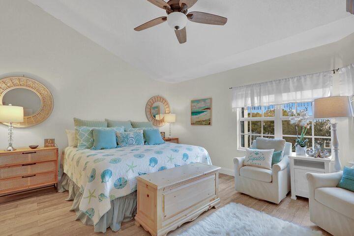 VILLAS OF OCEAN DUNES - Residential