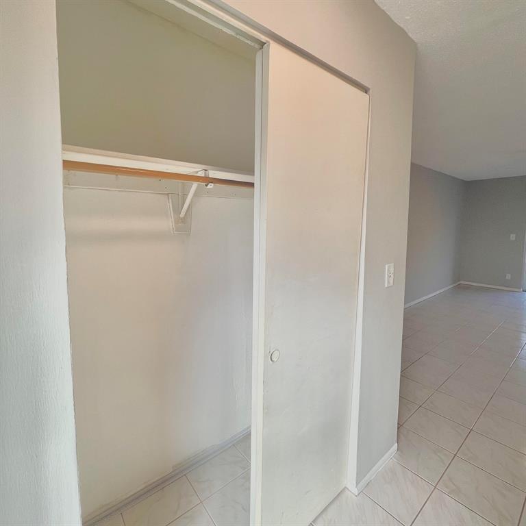 FAIRWAYS ROYALE CONDO - Residential Lease