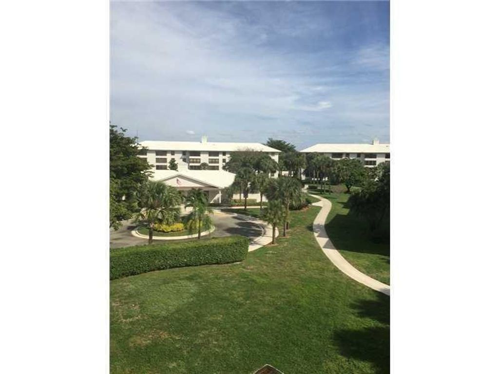 Photo of 3650 Whitehall Drive #403, West Palm Beach, FL 33401 (MLS # B26030203)