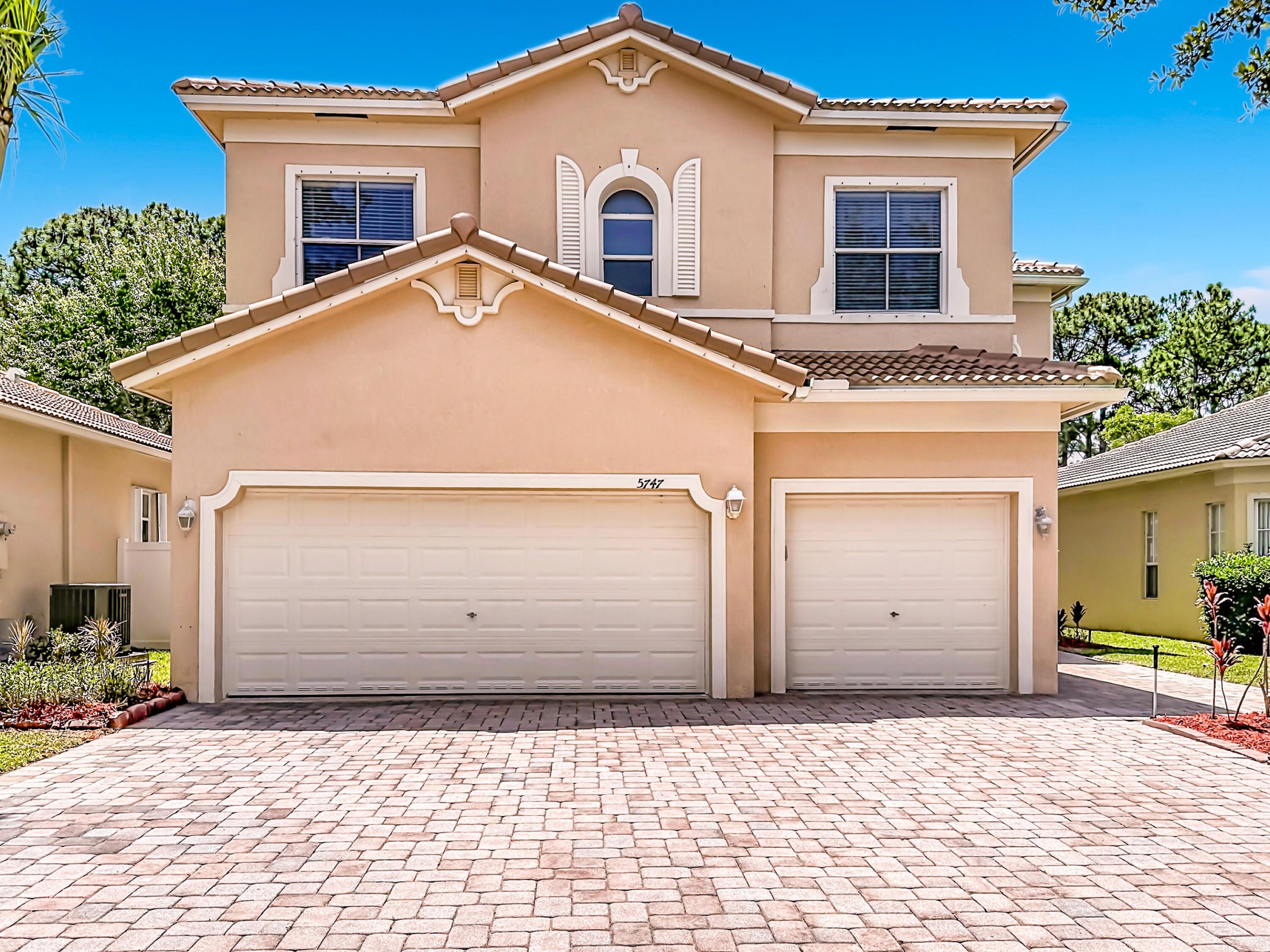 PORTOFINO SHORES - Residential