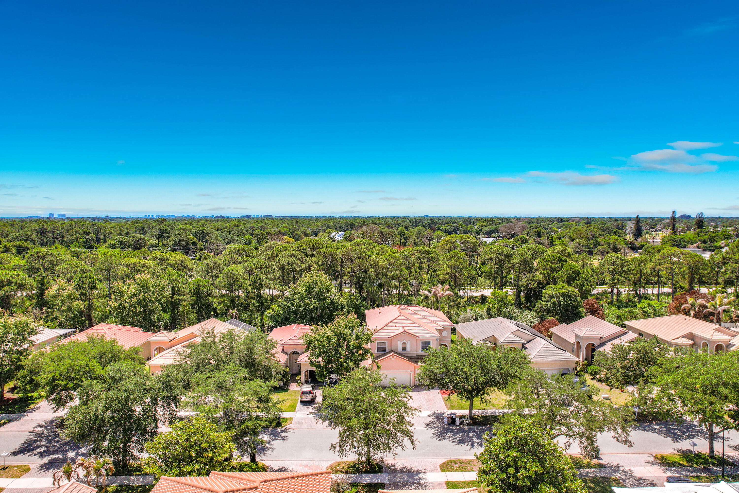 PORTOFINO SHORES - Residential