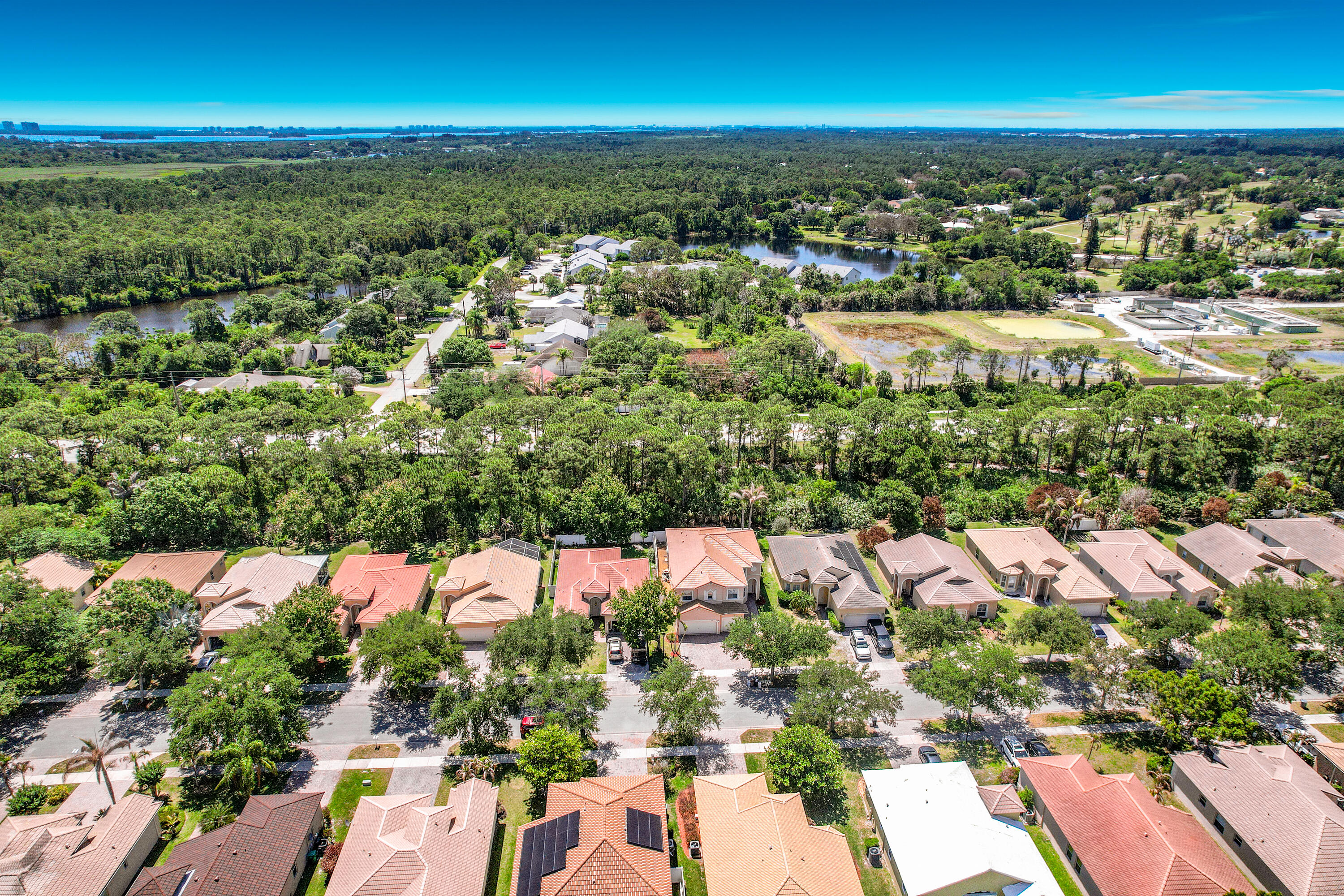 PORTOFINO SHORES - Residential