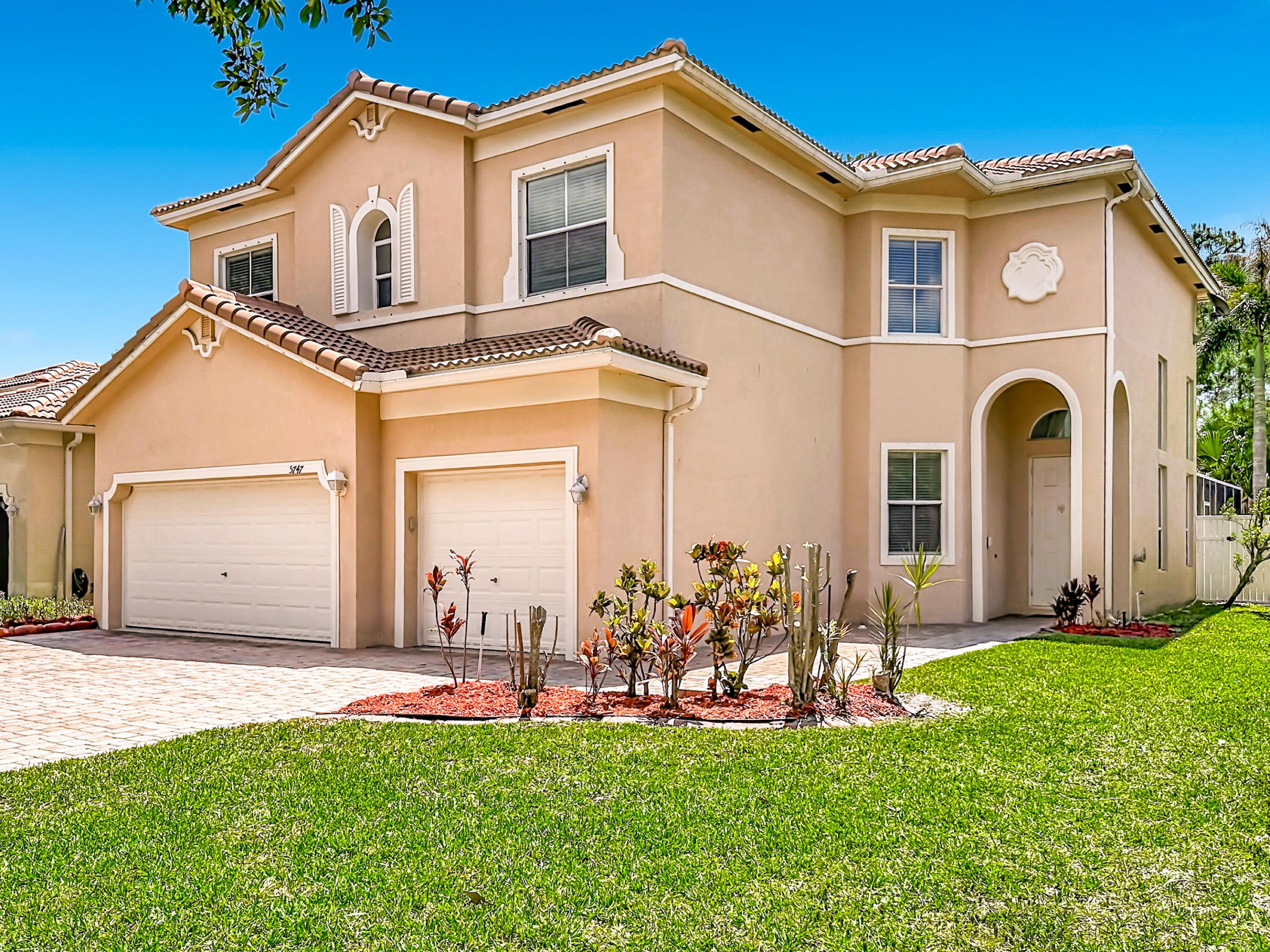 PORTOFINO SHORES - Residential