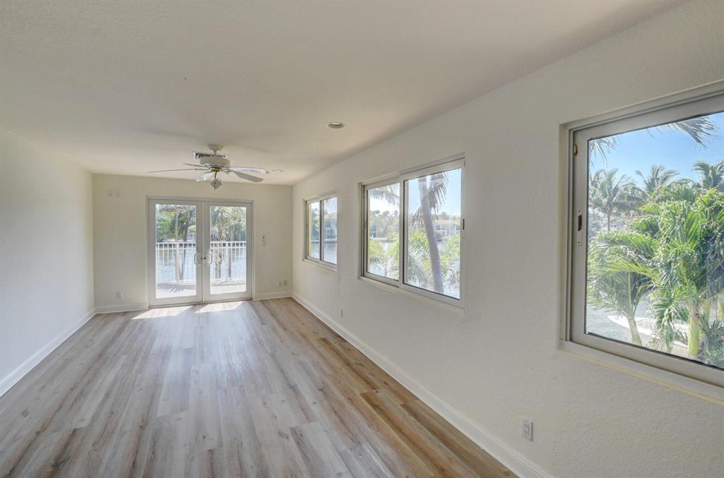 TROPIC ISLE 3RD SEC - Residential