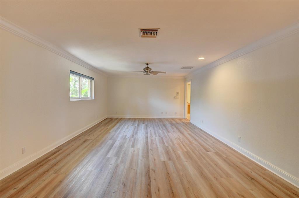 TROPIC ISLE 3RD SEC - Residential