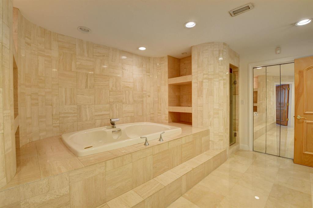 TROPIC ISLE 3RD SEC - Residential