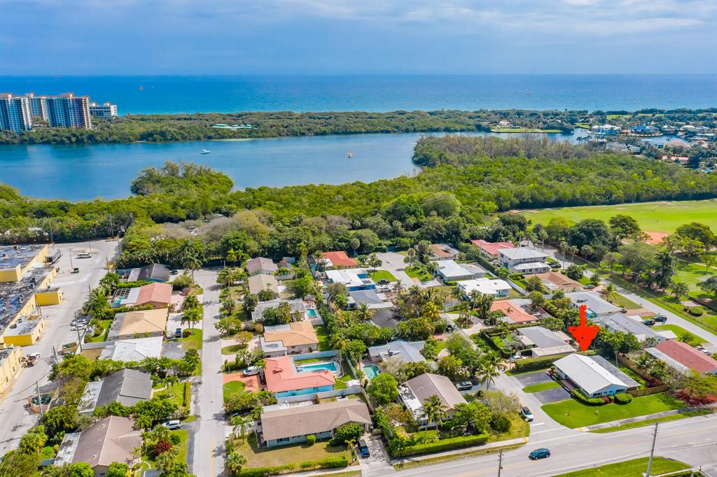 LAKE WYMAN SHORES - Residential Lease