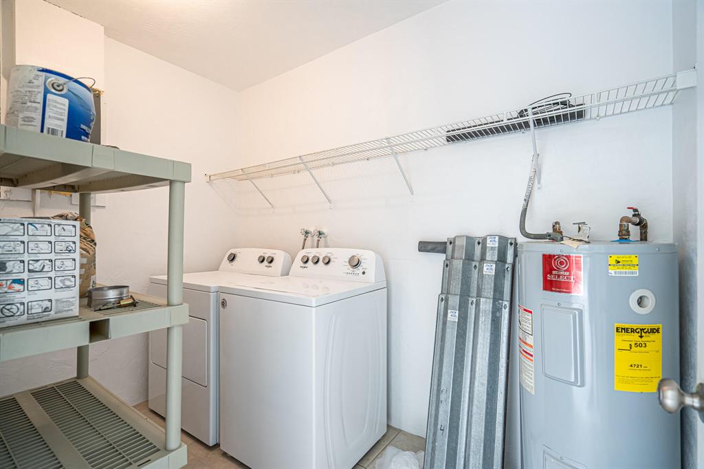 LAKE WYMAN SHORES - Residential Lease