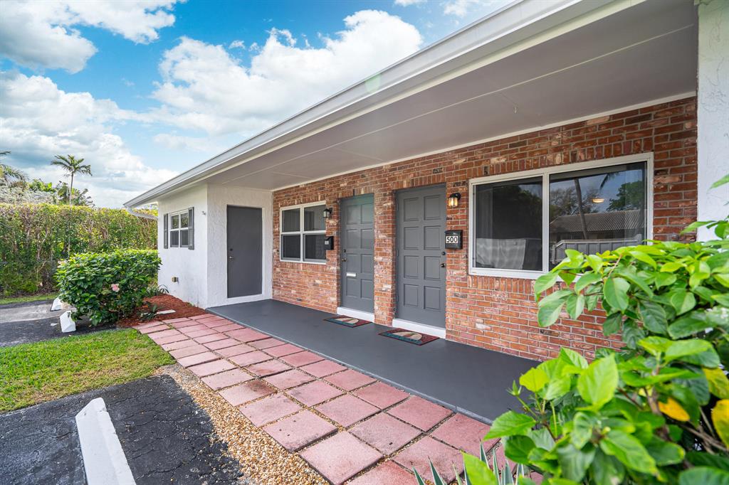 LAKE WYMAN SHORES - Residential Lease