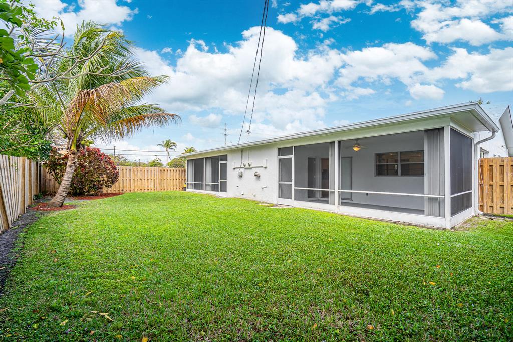 LAKE WYMAN SHORES - Residential Lease