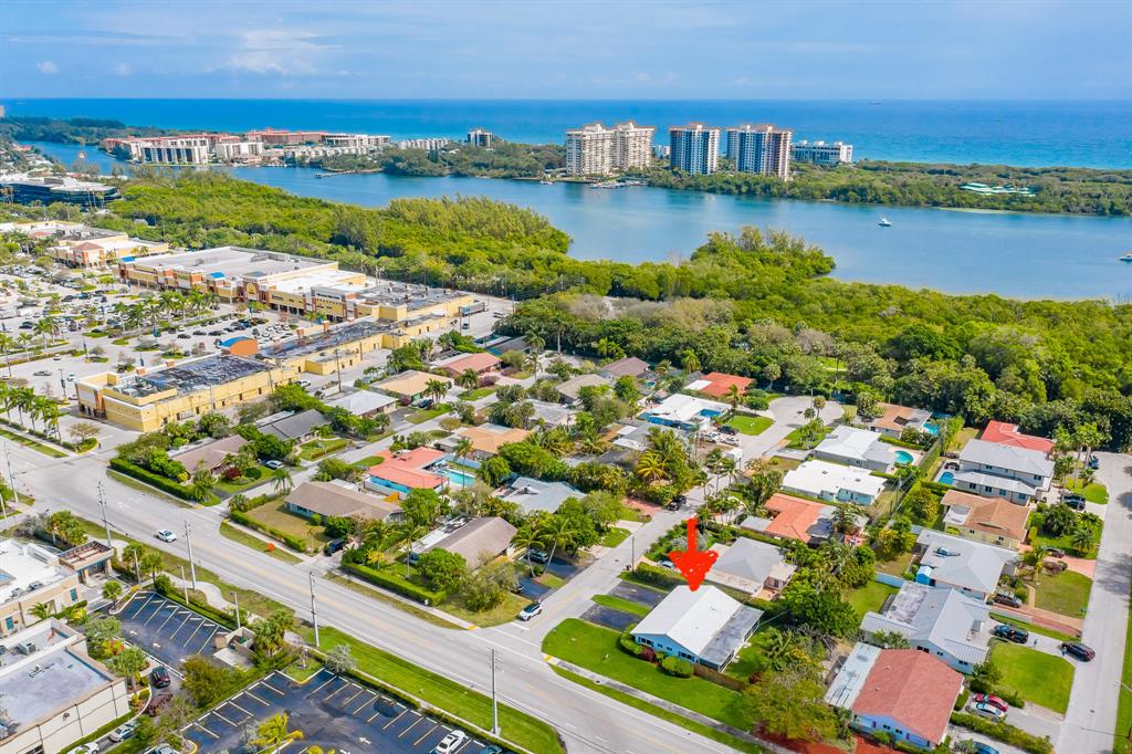 LAKE WYMAN SHORES - Residential Lease