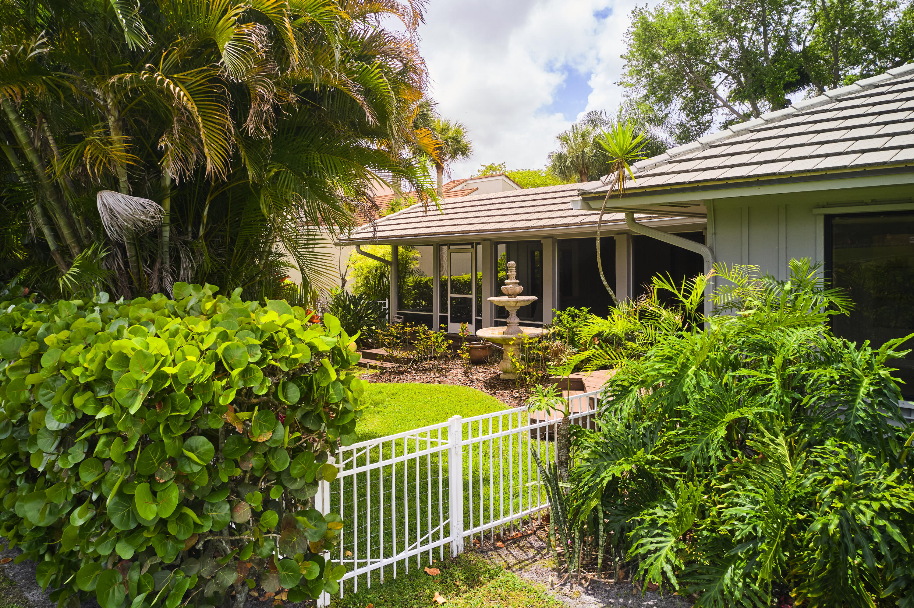 Thurston at PGA National - Residential