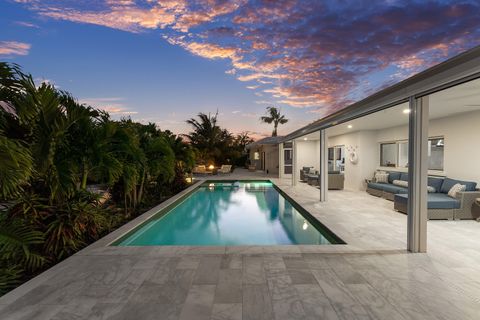 Tiny photo for 800 Holly Lane, Boca Raton, FL 33486 (MLS # B26019035)