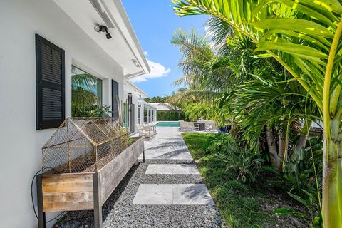 Tiny photo for 800 Holly Lane, Boca Raton, FL 33486 (MLS # B26019035)