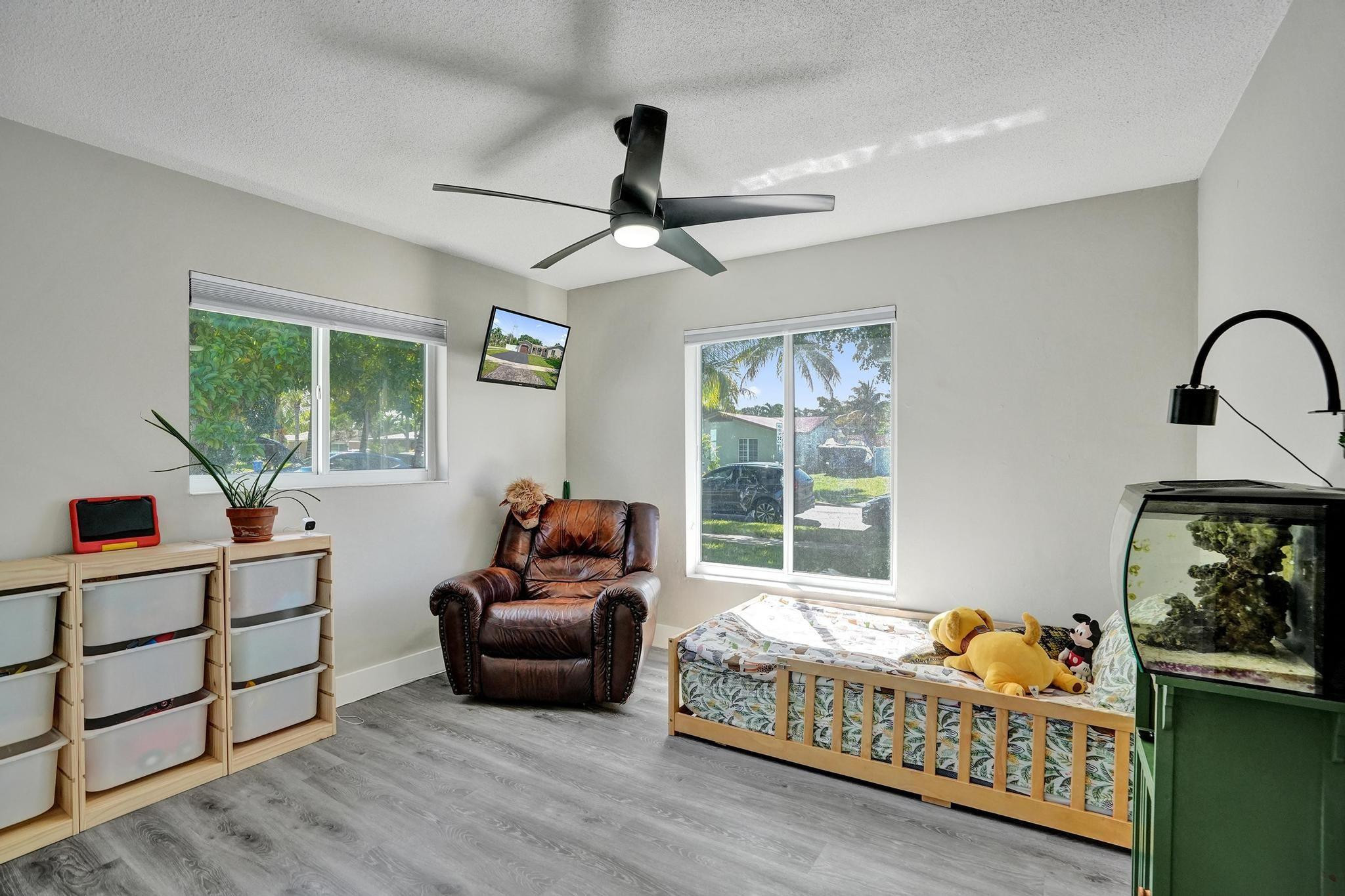 Kimberly Forest Sec 2 74- - Residential