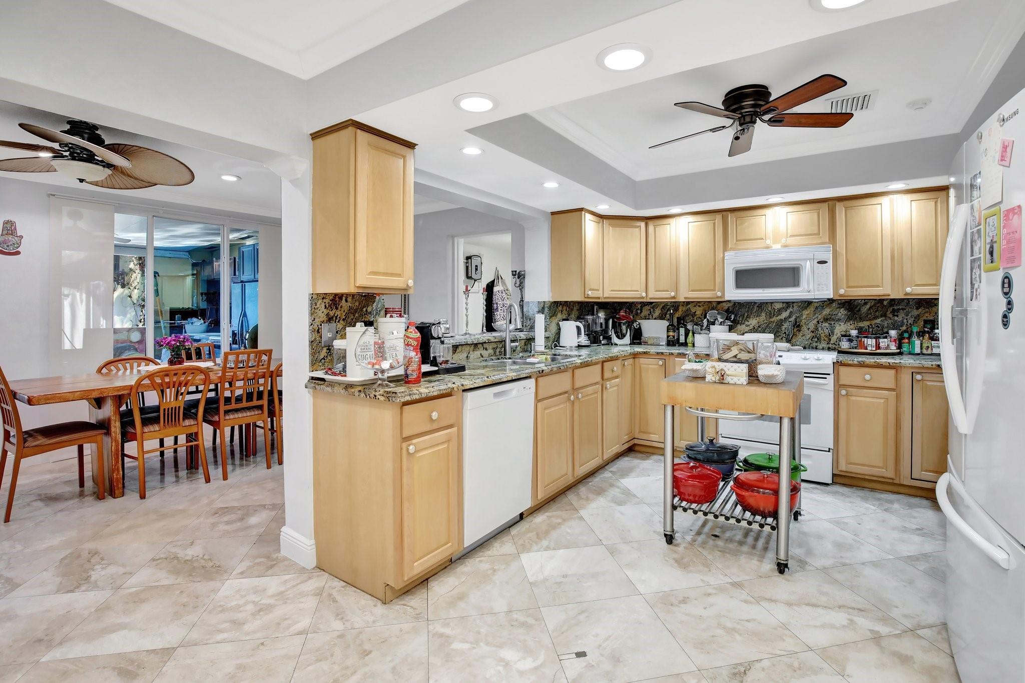 Hollywood Hills Amd 6-31 - Residential