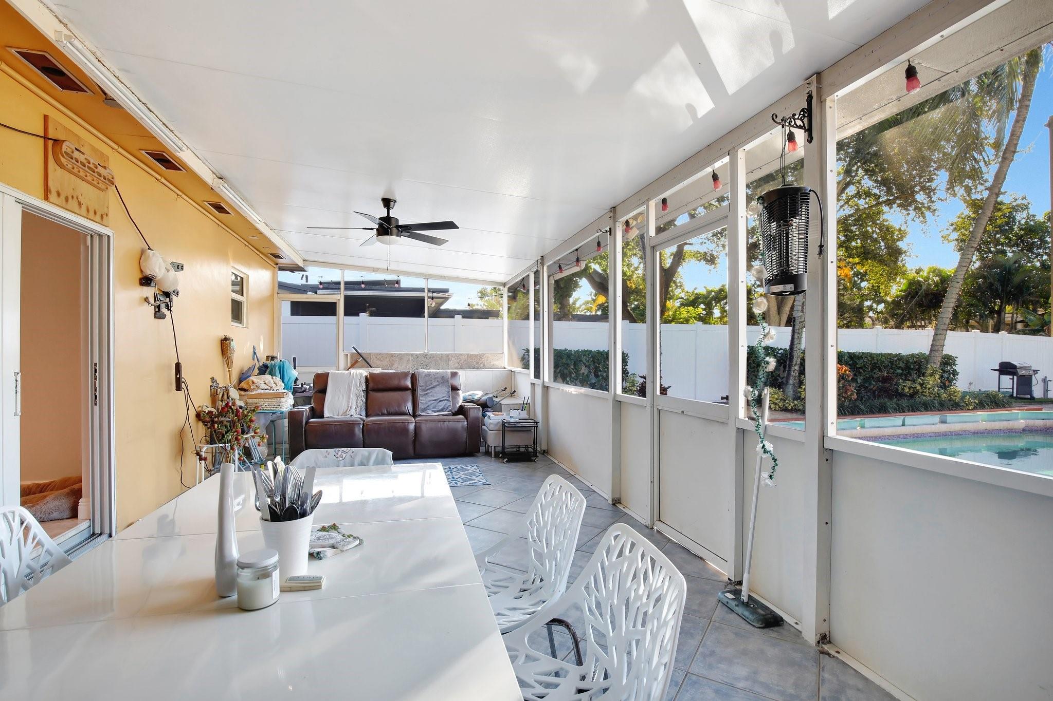 Hollywood Hills Amd 6-31 - Residential